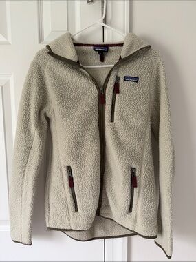 Patagonia Cream Sherpa Jacket with Olive Trim and Burgundy Accents